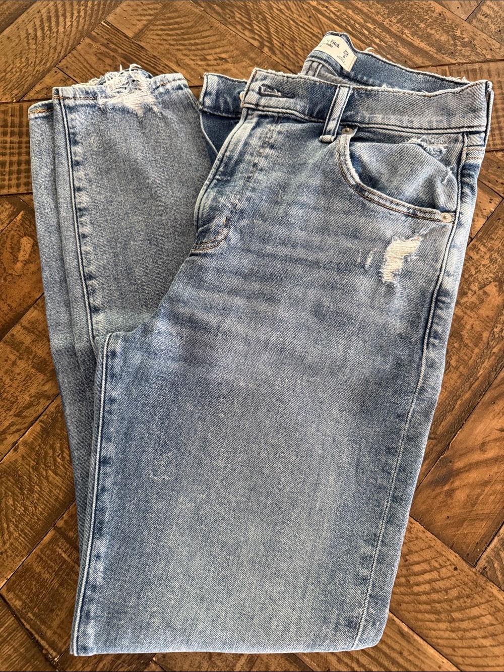 Abercrombie & Fitch Medium Light Blue Skinny Ankle High Rise Jeans
